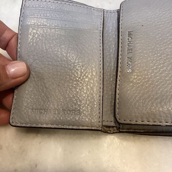 Michael Kors Hudson Pebbled Leather Card Case Wallet - Picture 12 of 13